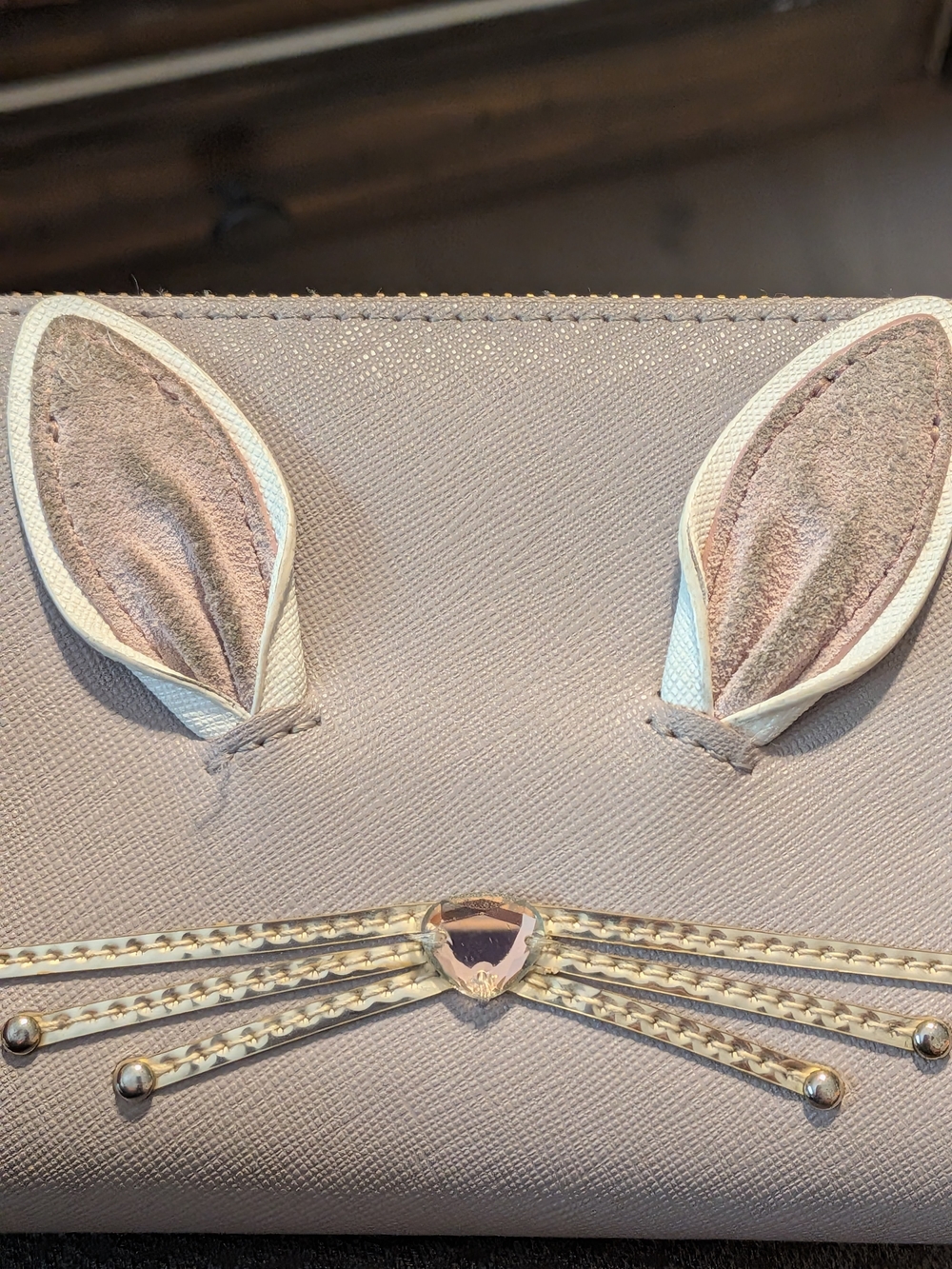 Kate Spade "Hop To It" Novelty Wallet - Picture 10 of 10